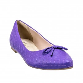 Sapatilha Matelassê com Bico Fino Roxo