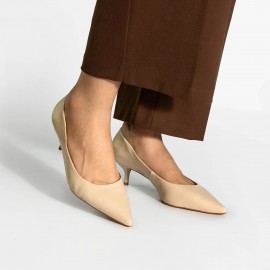 Scarpin Clássico com Salto Fino Gergelin