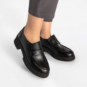 Mocassim Básico Tratorado Preto
